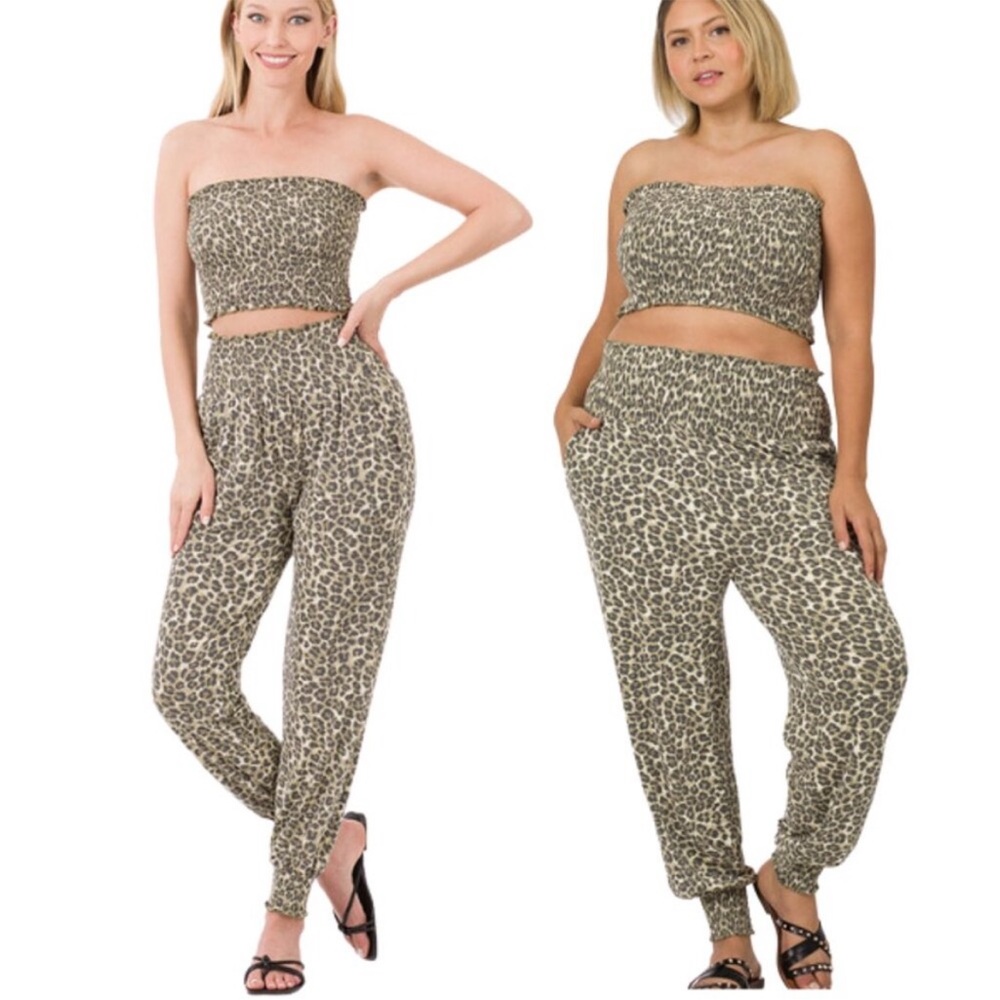 NWOT zenana size small leopard outfit